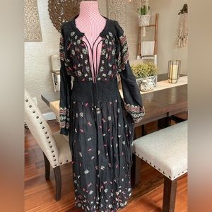 Free People embroidered duster/tunic Large